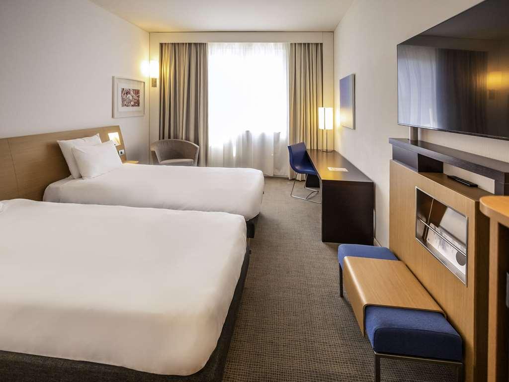Novotel Salerno Est Arechi Δωμάτιο φωτογραφία